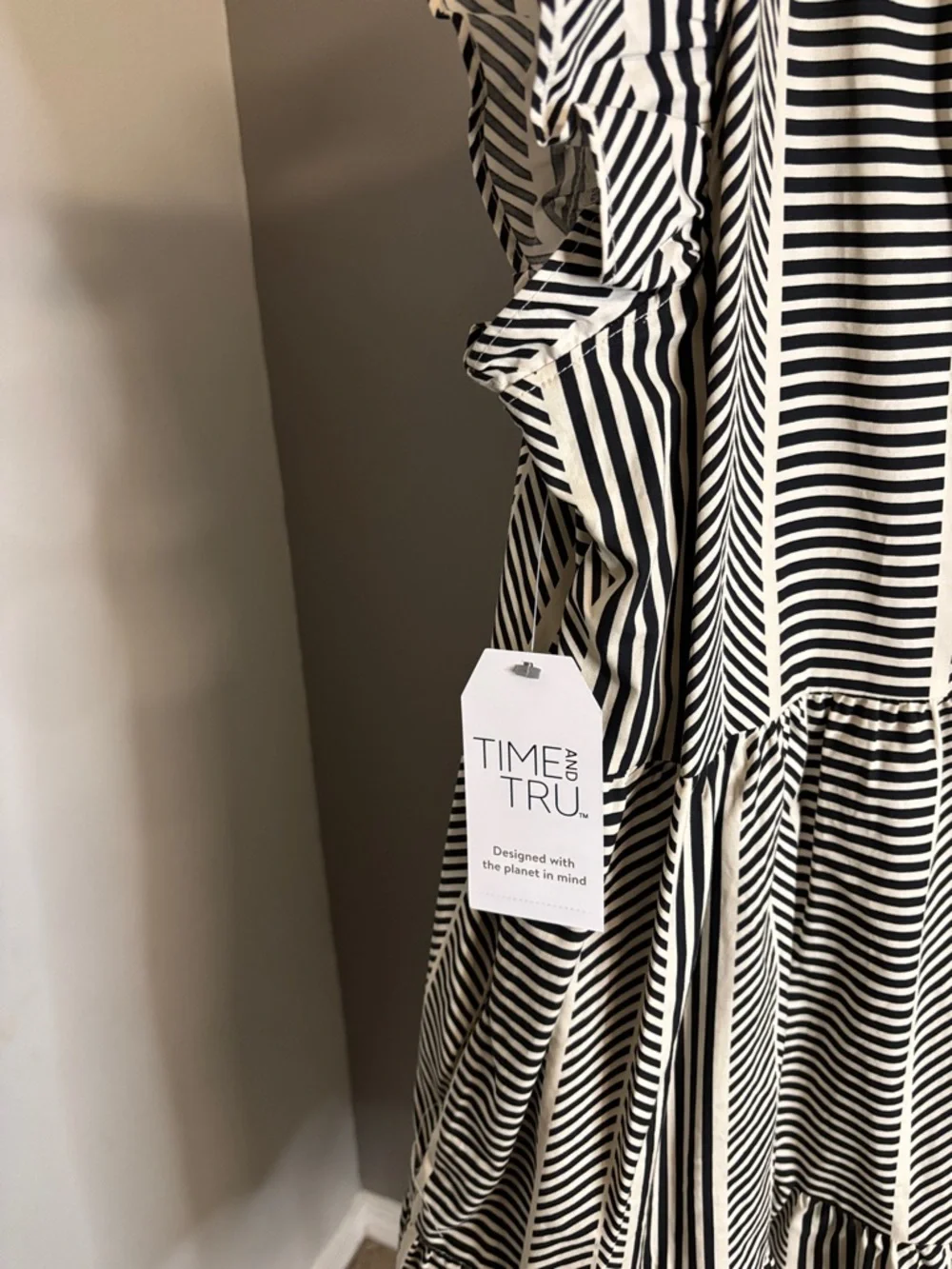 Time and Tru Black and White Striped Ruffle Sleeve Midi Dress - Picture 4 of 5